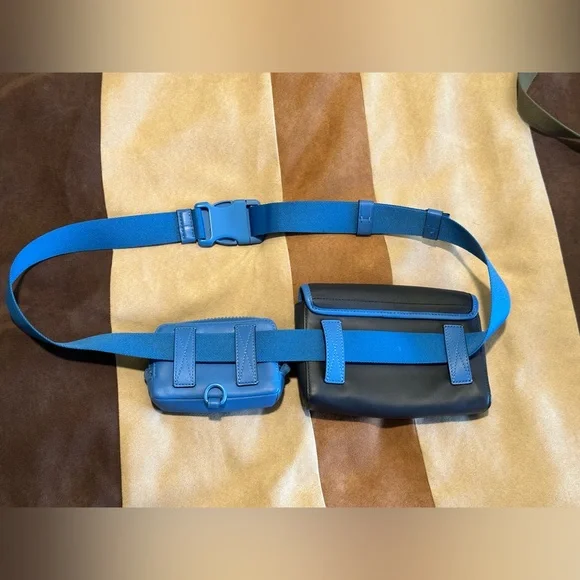 Coach dual-pouch belt bag navy and cerulean blue leather very cool must see - Picture 4 of 4